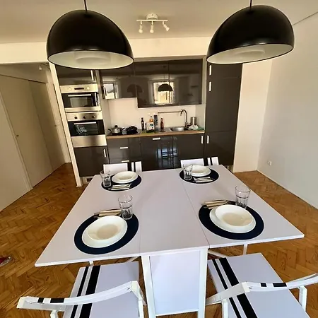 Centre Very And Big Flats * Lisboa