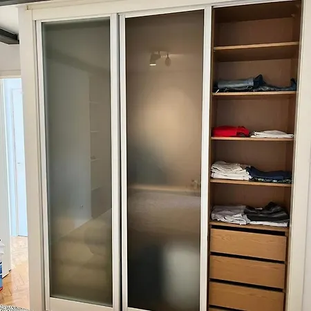 Apartment Centre Very And Big Flats Lisbon