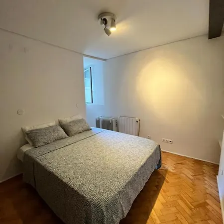 Centre Very And Big Flats